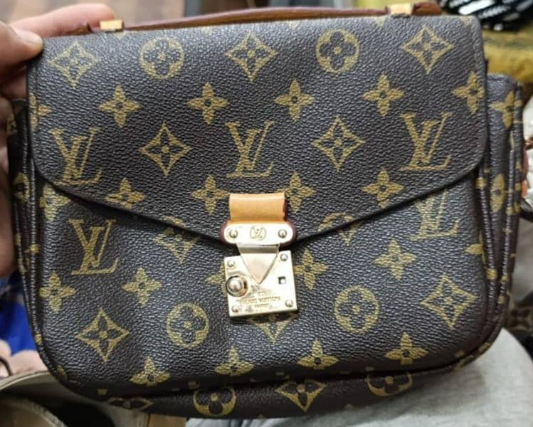 louis vuitton bag 0