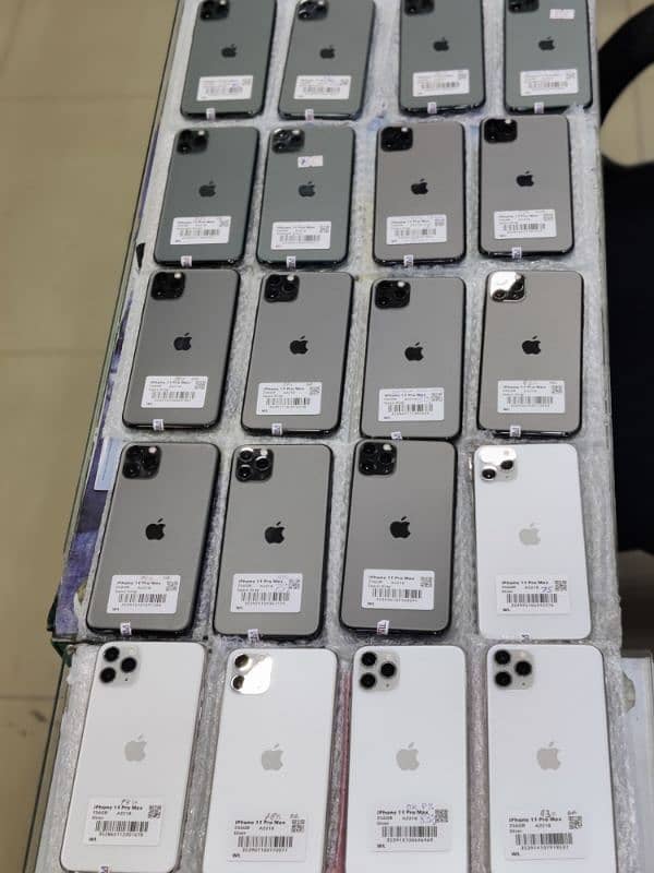 iphone 11 promax 256gb dual sim pta approved 4