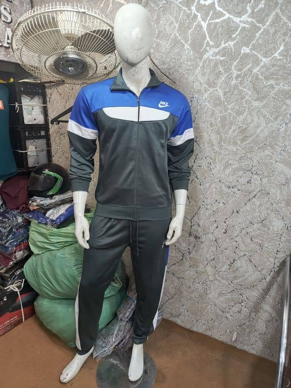 Nike Tracksuit Full sleeves 0