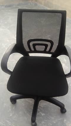 10 Office chair good condition  (0305=4142/355) fabuset