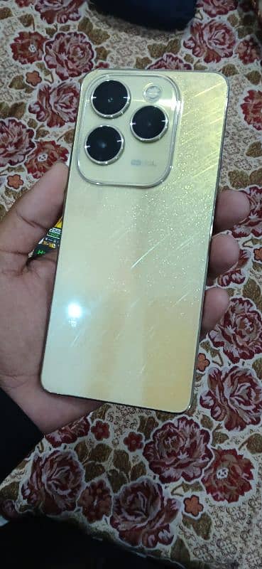 Infinix hot 40 pro Dba pak Condition 1