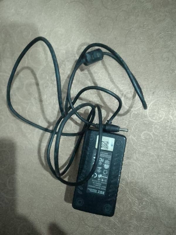 Haier Y11B Laptop Charger RS 2000 PM Laptop 1