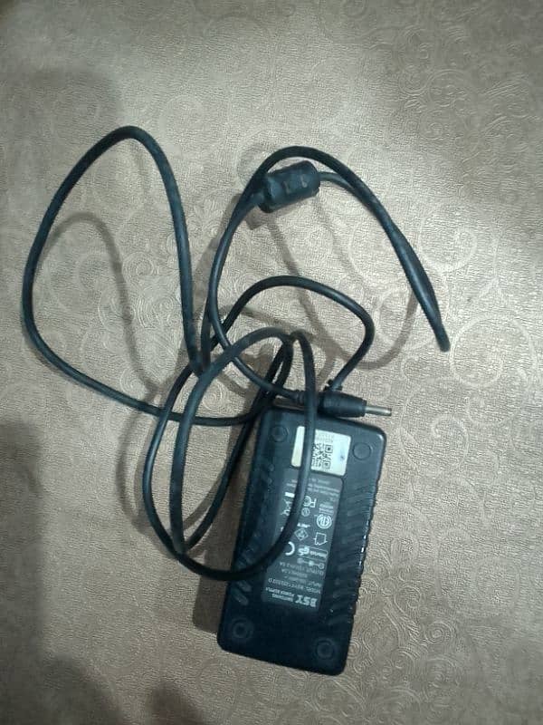 Haier Y11B Laptop Charger RS 2000 PM Laptop 2