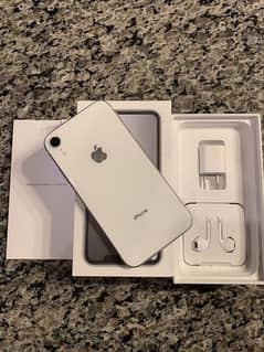 iPhone XR 128Gb With Full Box