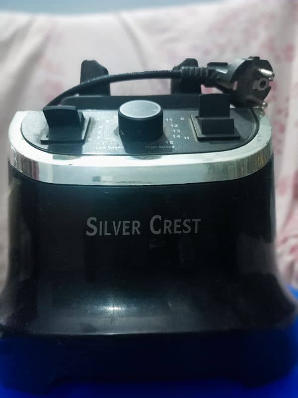 Silver Crest Juicer and Blender Machine. 0