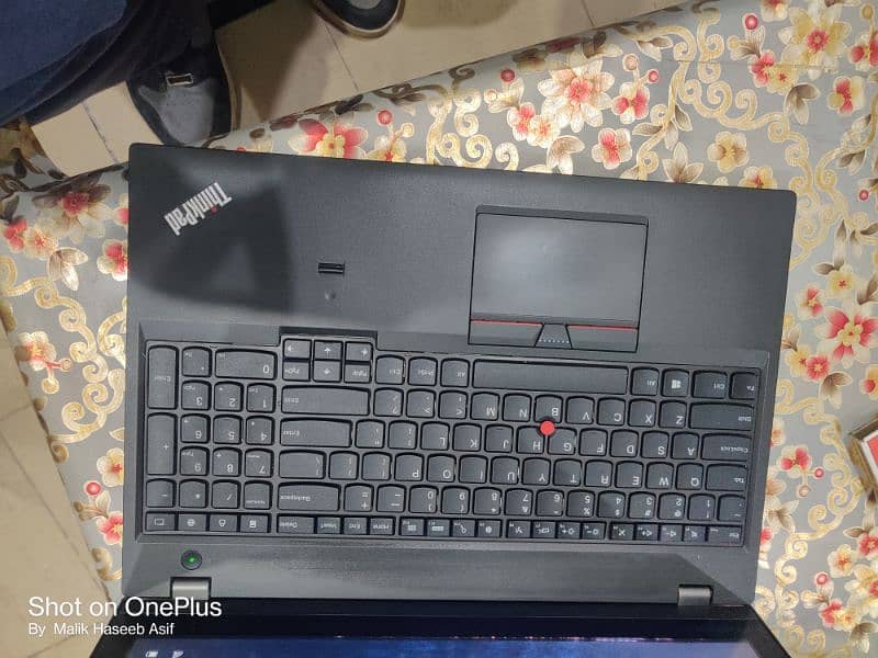 I am selling my Laptop 4