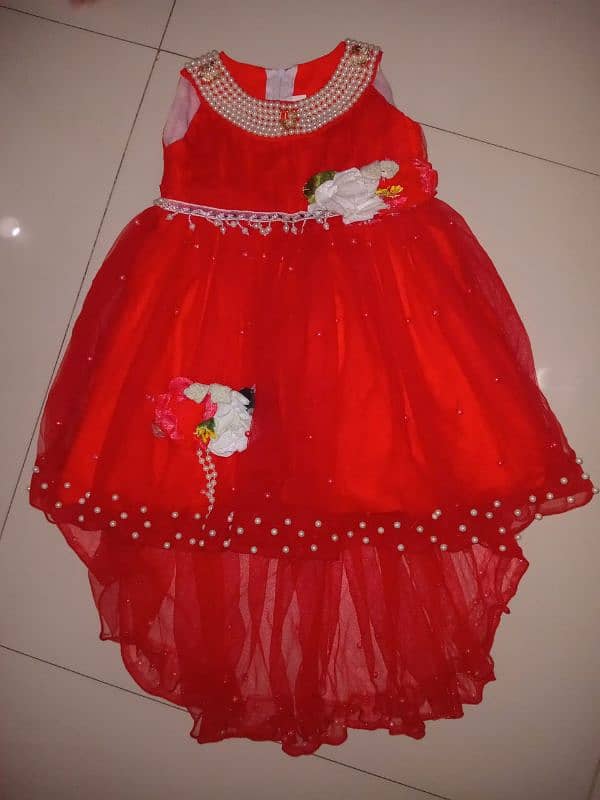 dresses in good condition 4