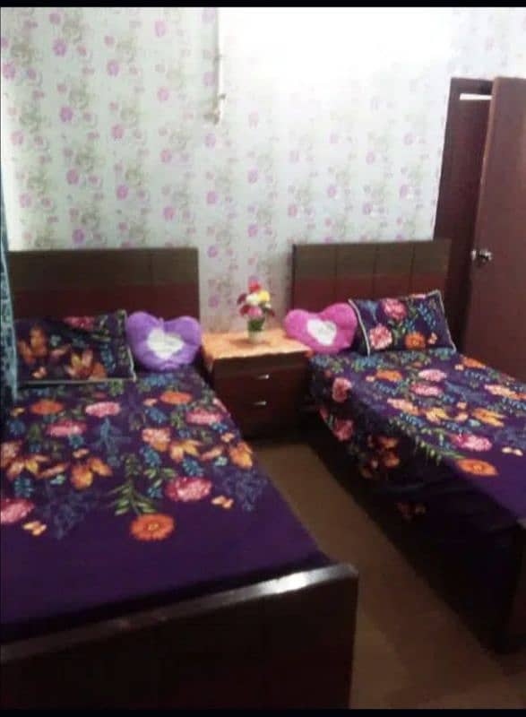 Luxury  AC rooms for jobians and professional at 6 no chungi Multan 15