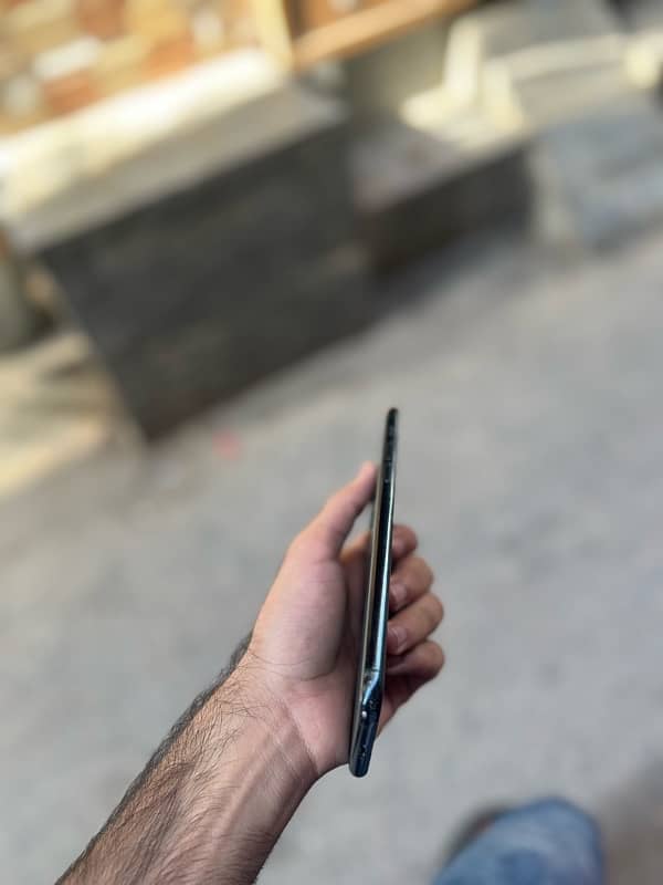 Iphone 11 Pro Max (256GB) 1