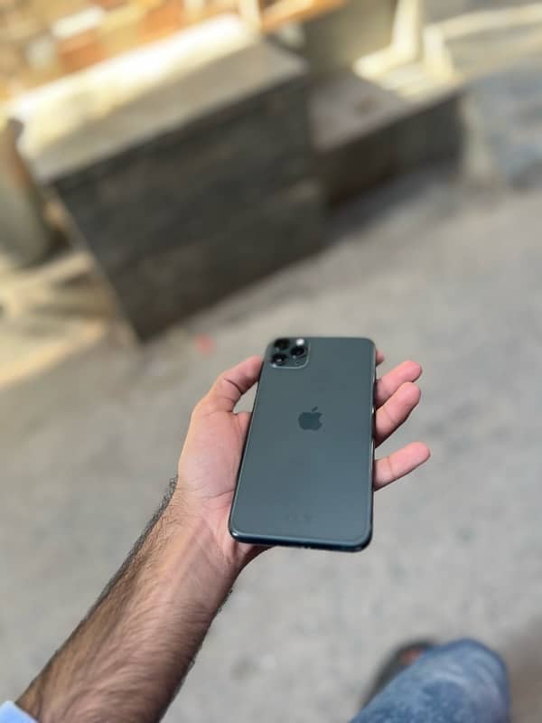 Iphone 11 Pro Max (256GB) 2