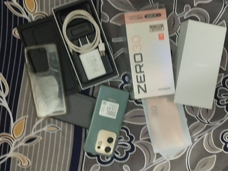 INFINIX ZERO 30 256GB 0