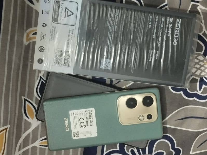 INFINIX ZERO 30 256GB 7