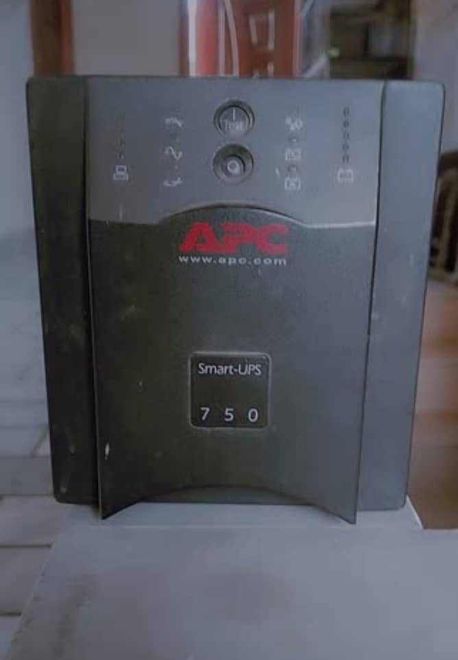 750 watt apc ups 0