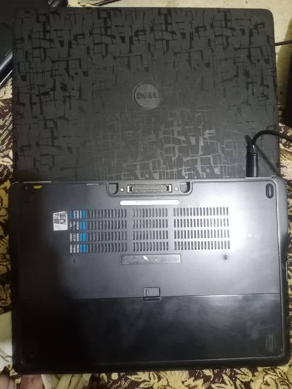 Dell i5 5th Gen E7450 1