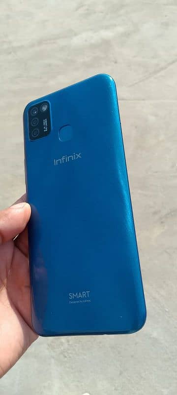 Infinix Smart 5  Blkl neat $ clean set ha . . 2gb ram 32 gb rom 5