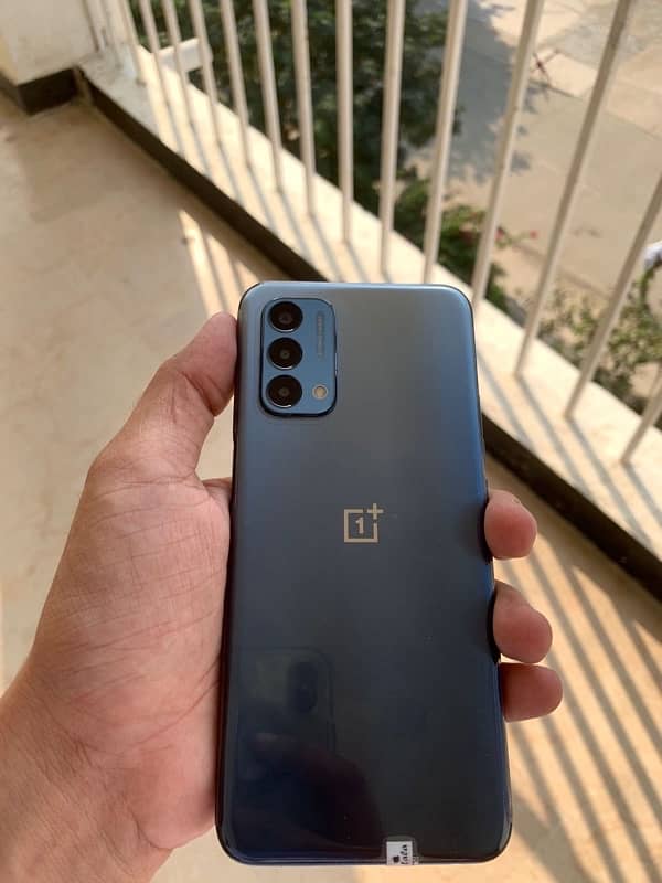 Oneplus n200 hi 4/64 hi all ok hi country locked non pta phone hi 2