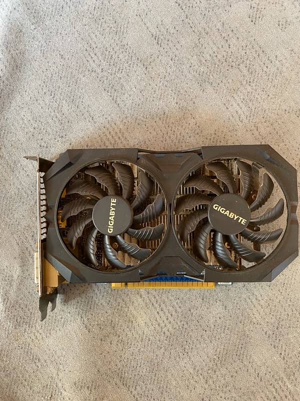 NVIDIA GTX 750ti 2Gb gigabytes edition 0