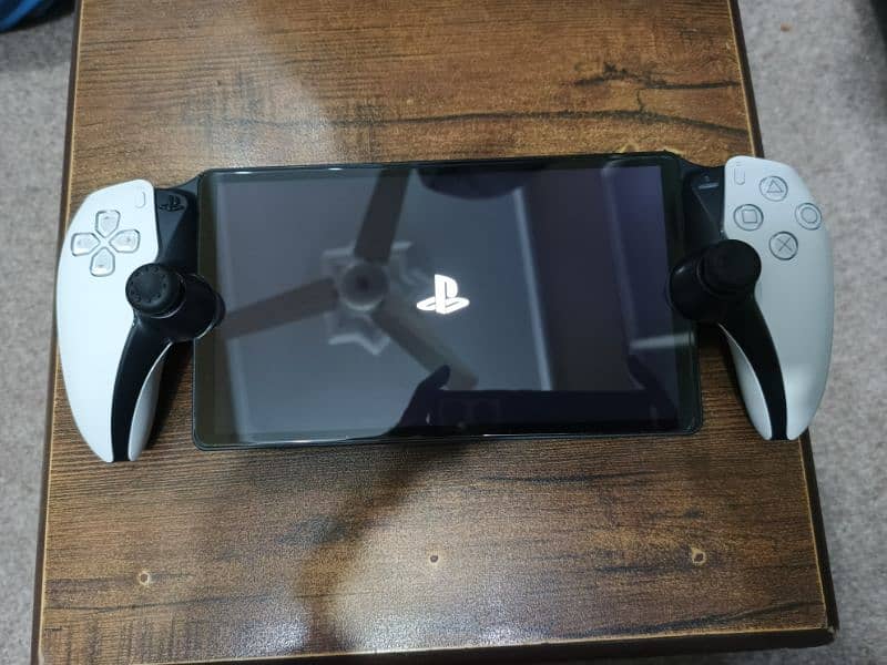 Playstation Portal with back cover and traveling case 0