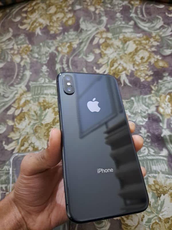 iphone XS (64 gb) (BLACK) 0