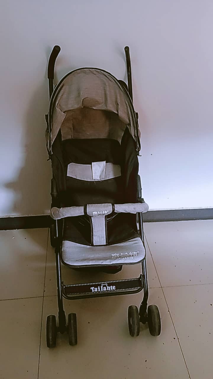 Baby stroller/pram 11