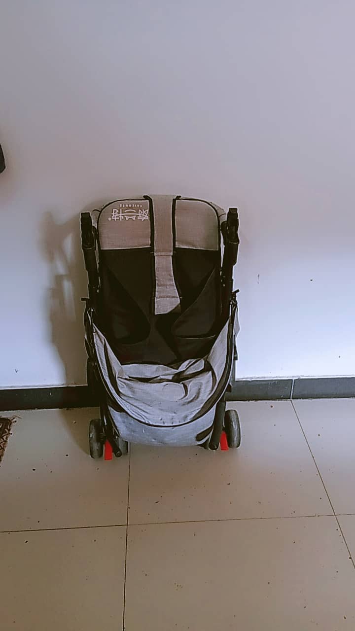 Baby stroller/pram 16