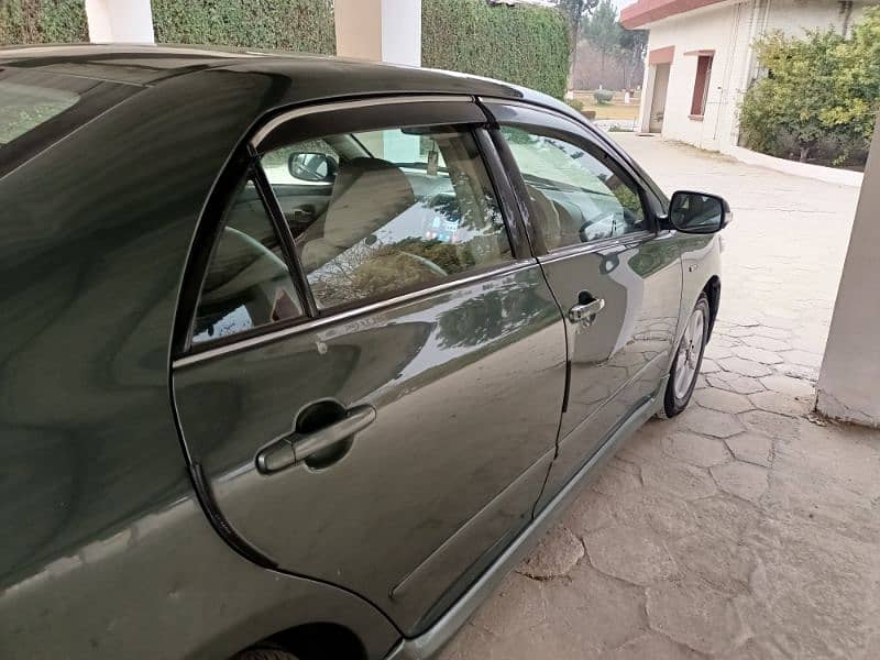 Toyota Corolla Altis 2010 16