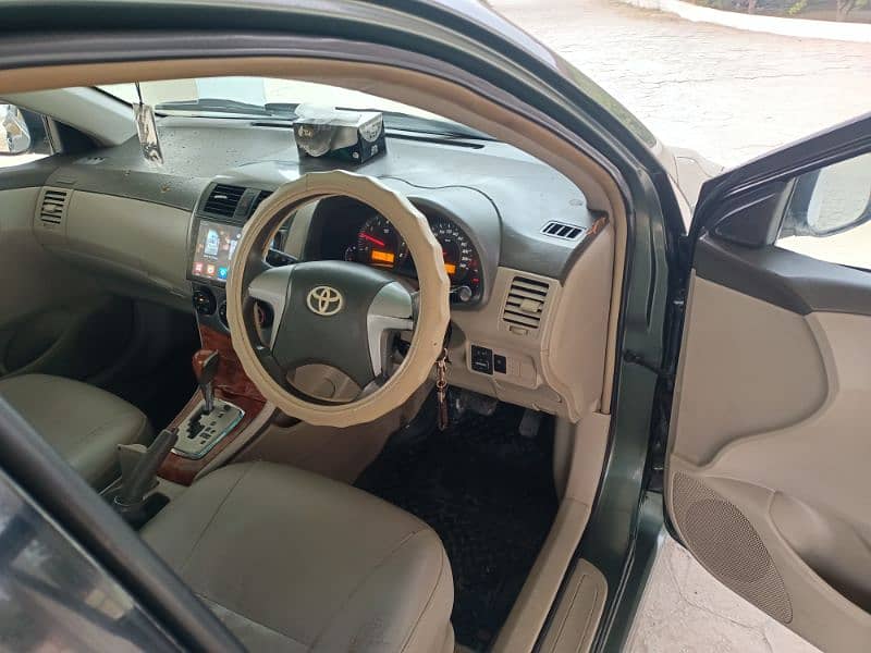 Toyota Corolla Altis 2010 17