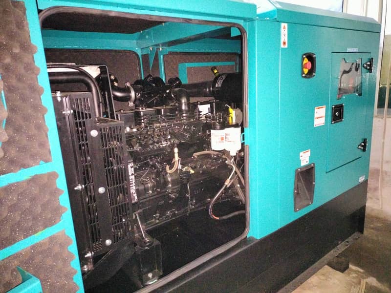 100KVA Cummins (Brand New) Diesel Generator with Sound Weather Proof 6