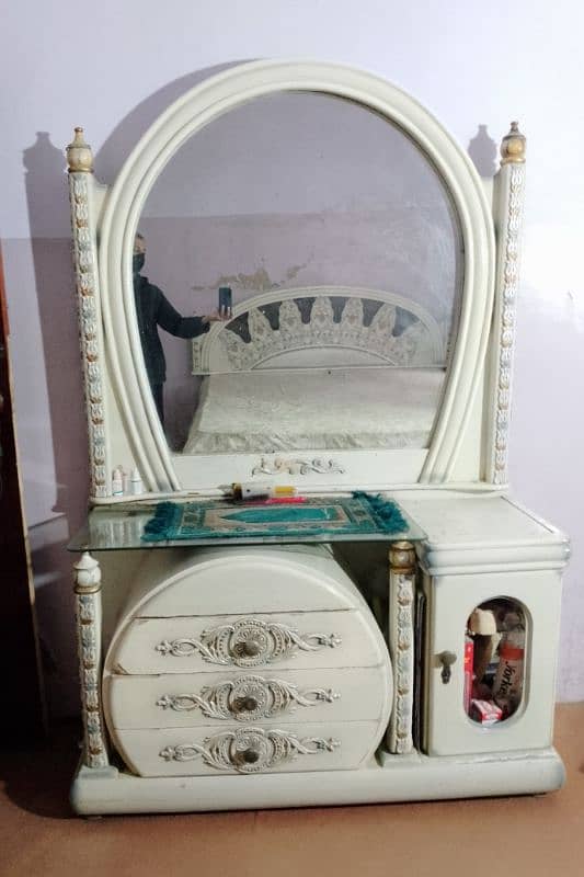 Complete Bedroom Set for Sale – Urgent Sale! 7