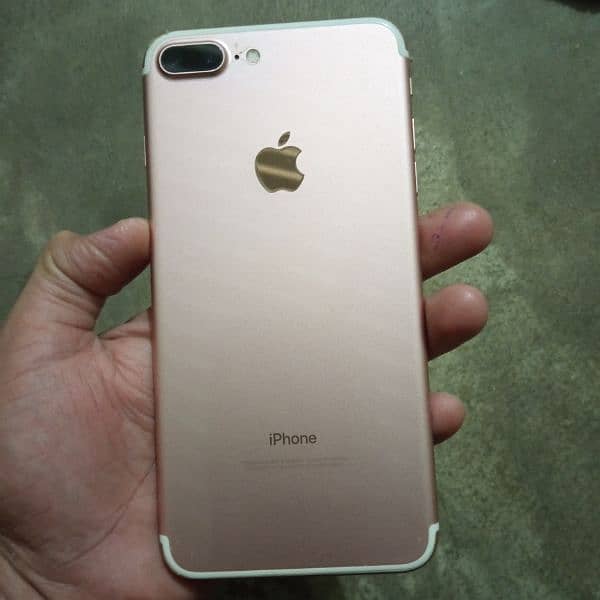 iPhone 7 Plus gold non PTA 128gb 1