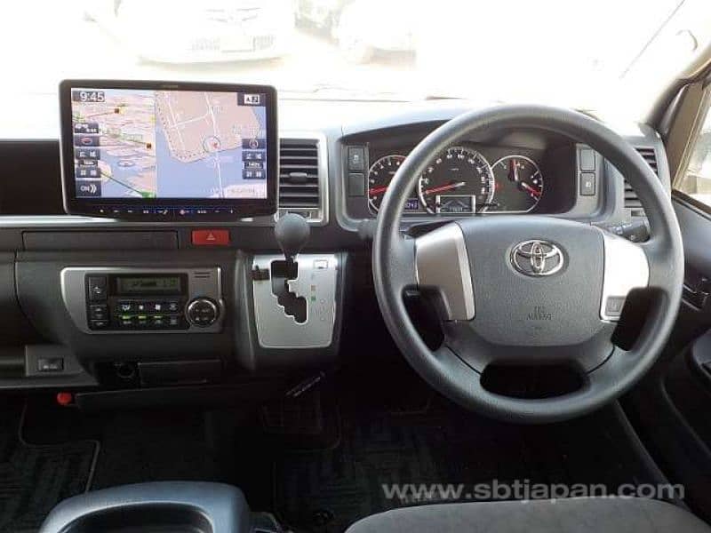 Toyota Hiace 2019 7