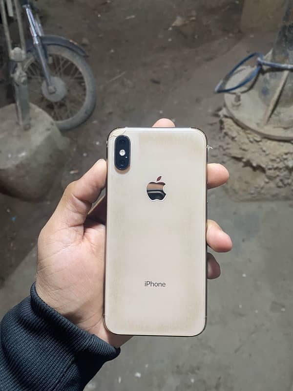 iphone xs 64gb gold jv 10/10 condition waterpack 0