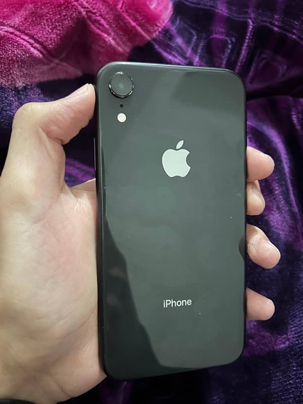 i phone xr 64 gb 1