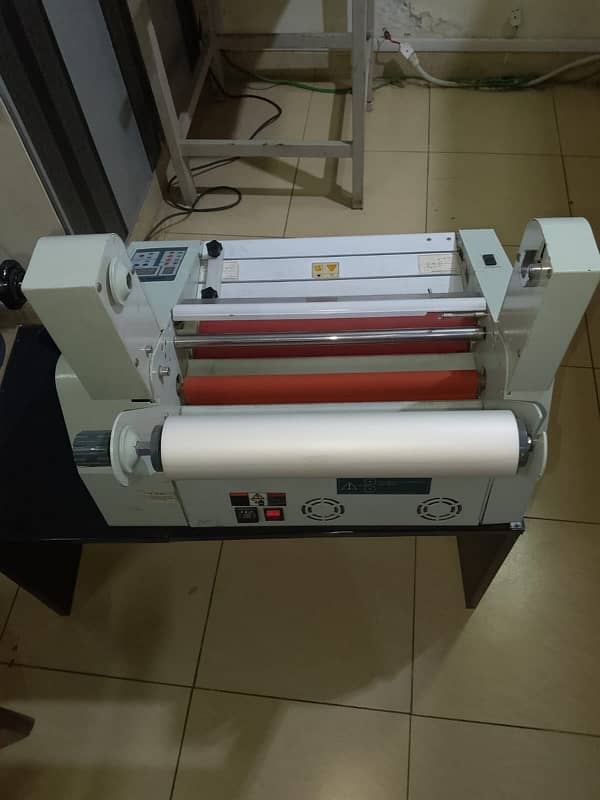 A3 Hot & Cold lamination machine 1