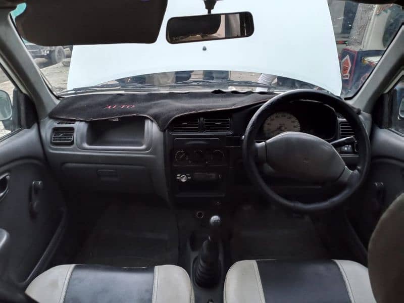 Suzuki Alto 2011 4