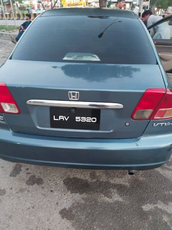 Honda Civic Oriel 2004 10