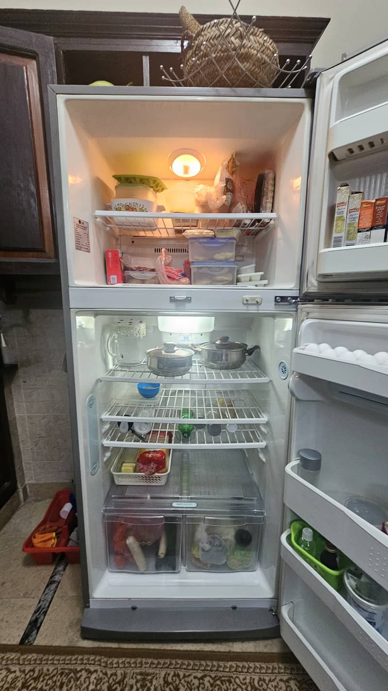 Fridge LG Model GR-G562JLC Made In Korea 4