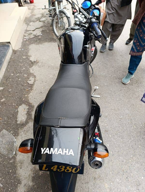 Yamaha ybr 125 G 5