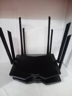 Tenda Ac6  1200Mbps Dual Band wifi router (Branded)