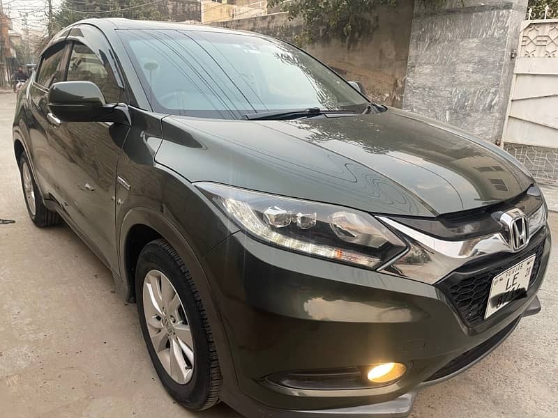 O3OO OO47949 Honda Vezel hybrid better than city gli car urgent sale 2