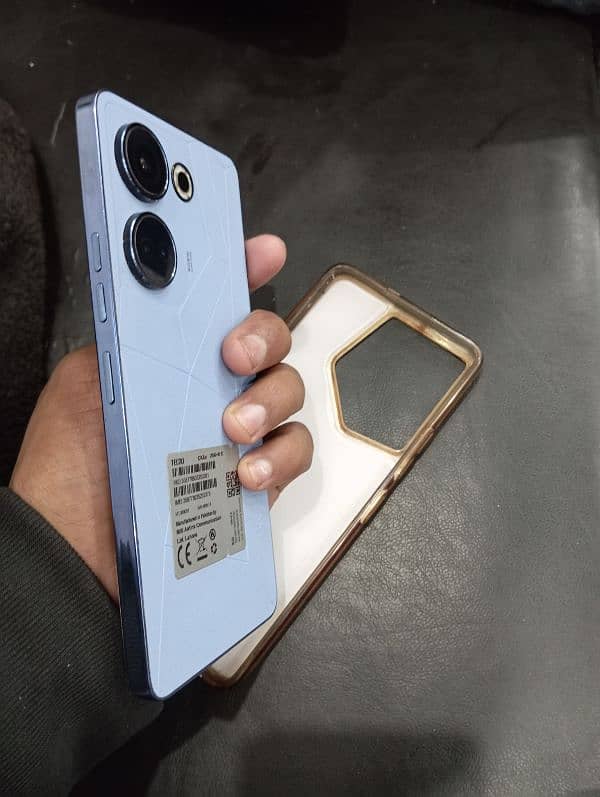 tecno camon 20 8/256gb 2