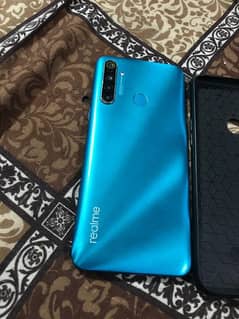 realme 5i