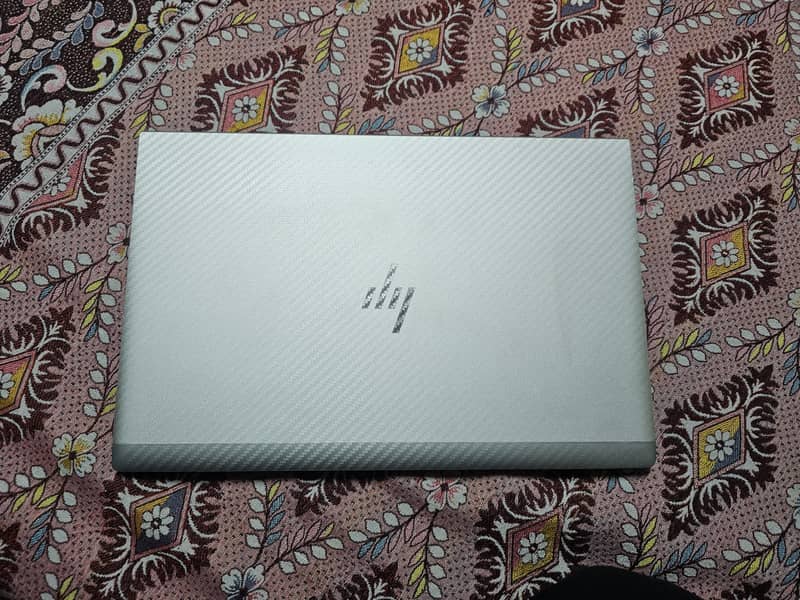 HP EliteBook 840 G7 0