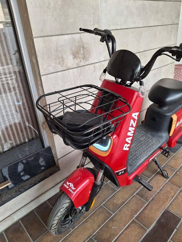 New asia Ramza electric scooty 1