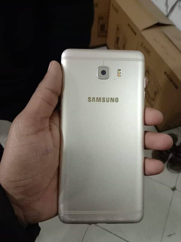 Samsung galaxy C9 Pro 6GB 64GB 4