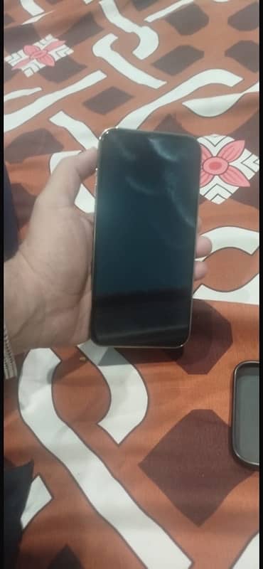 I iPhone 12 Pro Max 80 persent heath all ok phone  numbr 03111253475 8