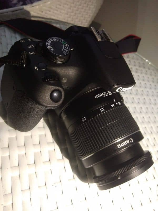 Canon D1200 DSLR Camera - Excellent Condition 1