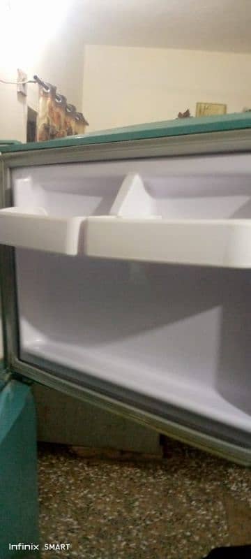 Wave Refrigerator for sale large size 0