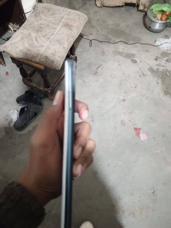 In good condition infinix note 7 3Gb ram 64 gb memory 4