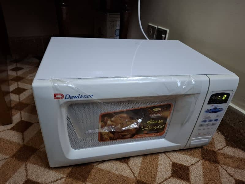 Brand new microwave 1